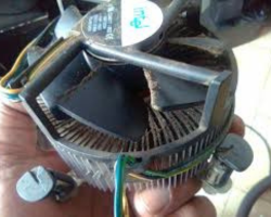 Poeira: O inimigo silencioso que faz o seu computador desligar inesperadamente